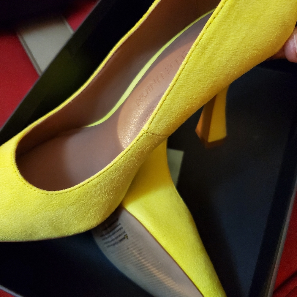 Ladies Shoes - Picture 11 of 13